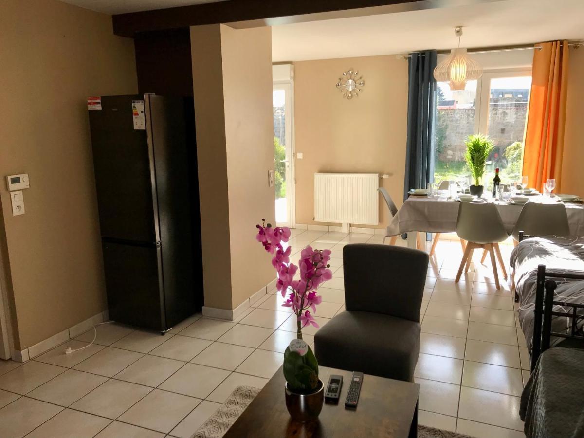 Agreable Maison Proche Gare Avec Parking Gratuit Le Mans Bagian luar foto